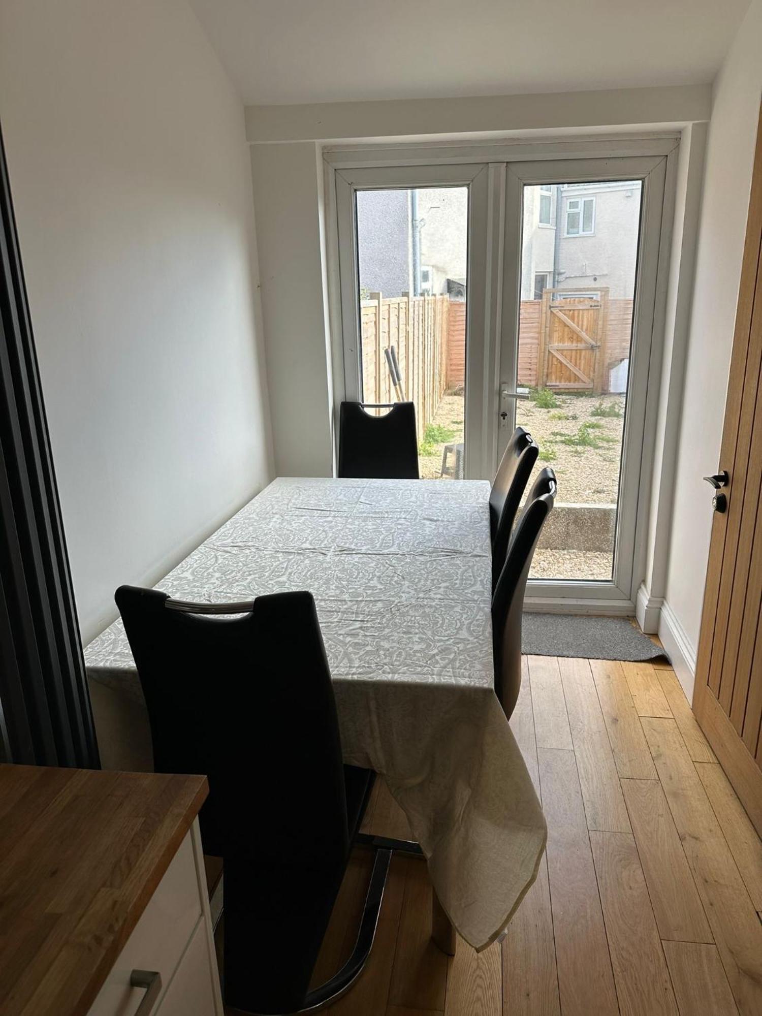 Small Room In Horfield 3 布里斯托 外观 照片